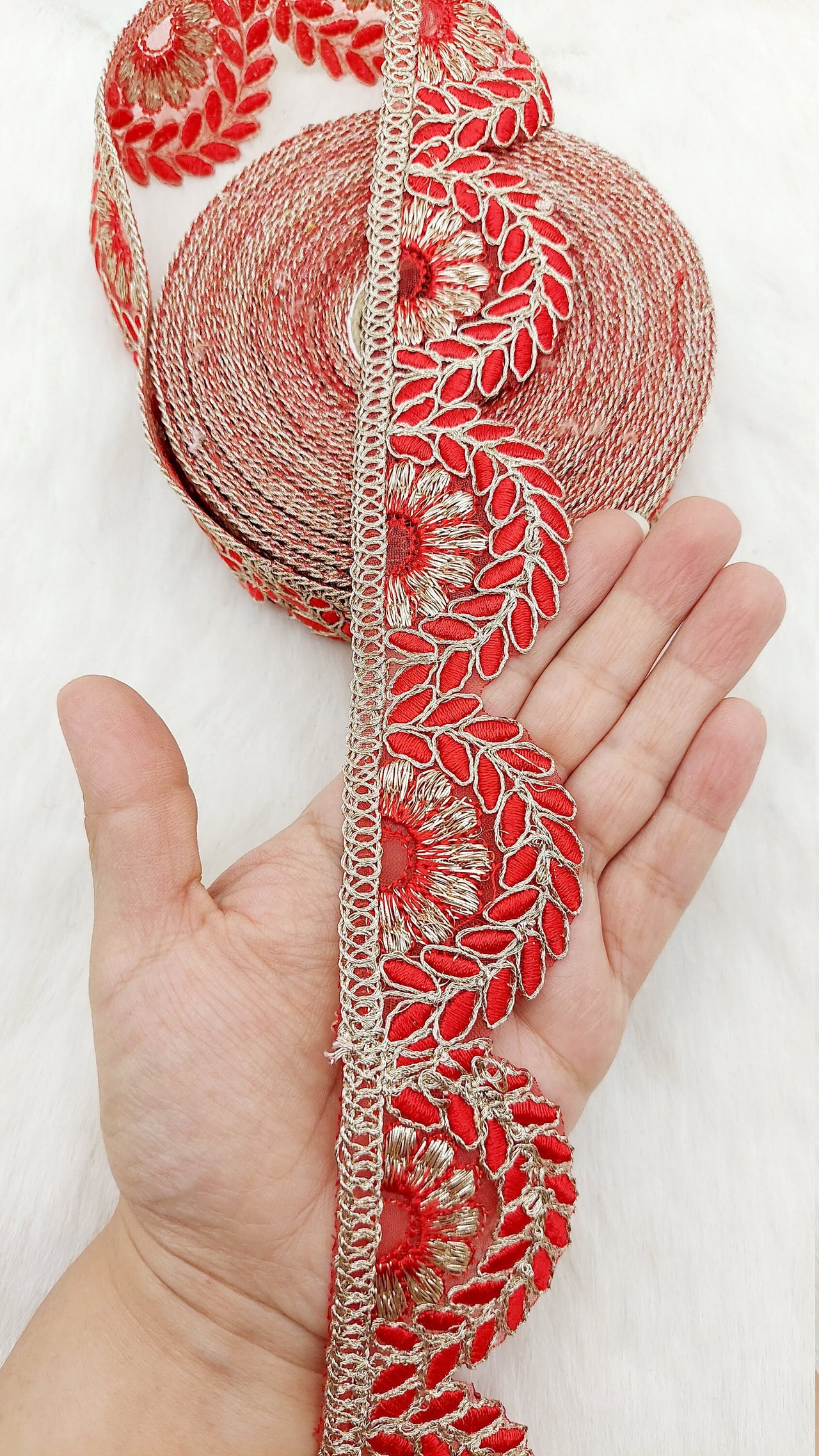 Embroidered Scallop Lace Trim, 9 Yards Trim Sewing Decorative Ribbon, Scallop Trim