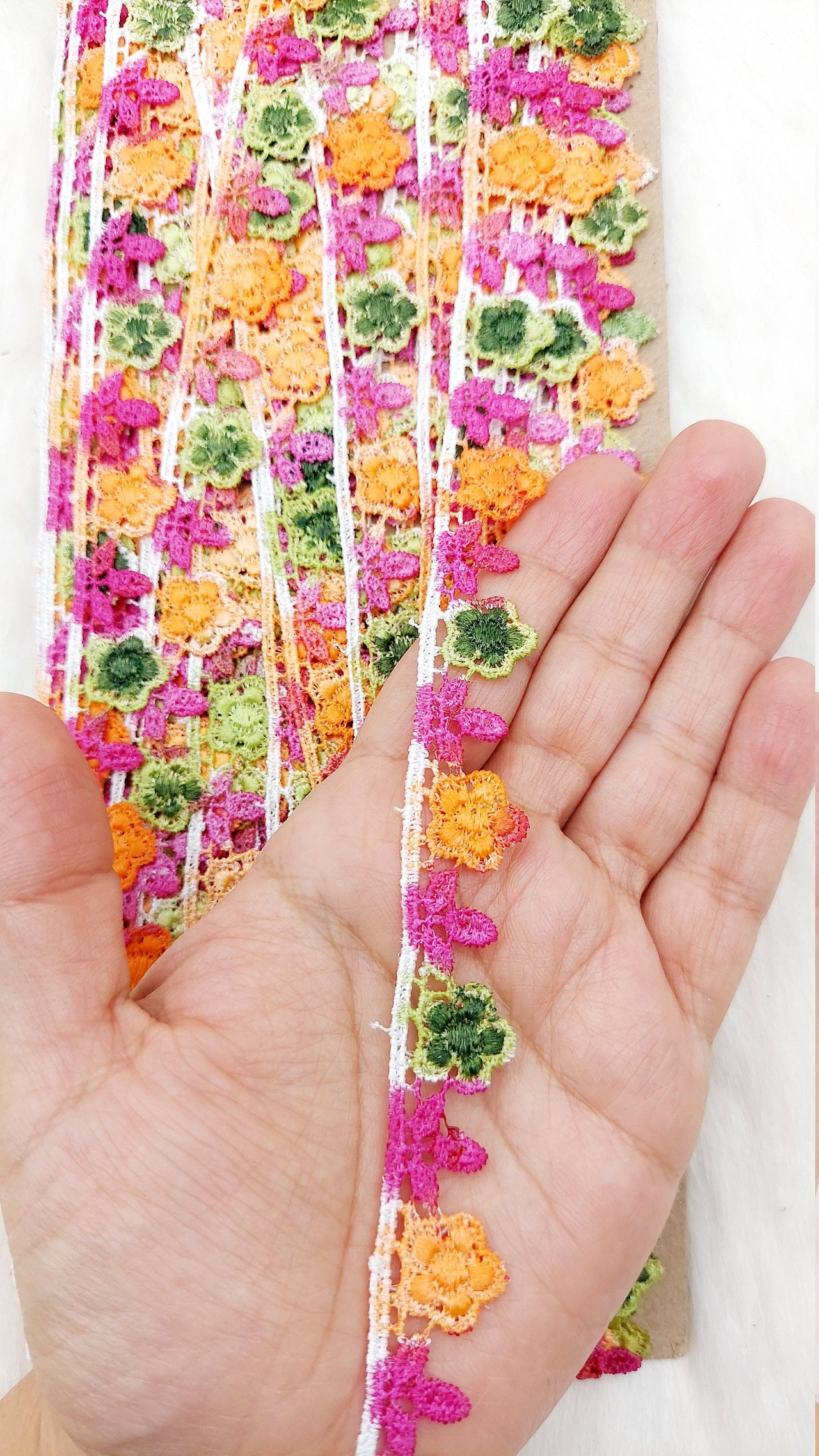 Multicoloured Floral Fringe Trim, Polyester Floral Embroidered Crafting Edging Lace Trim, Trim by 10 Yards