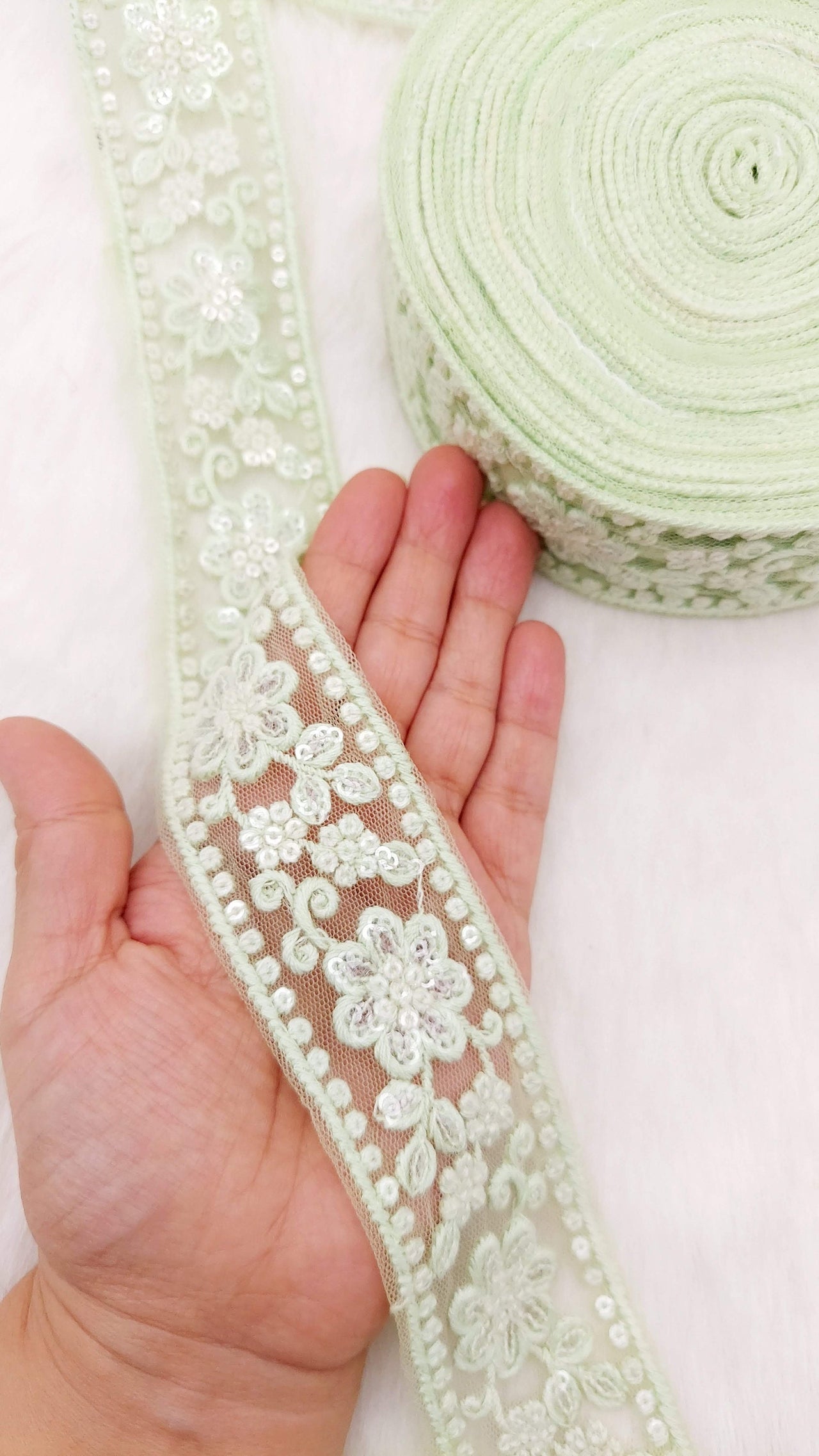 9 Yards Soft Net Lace Trim Floral Embroidery and Sequins, Floral Sari Border, Decorative Trim