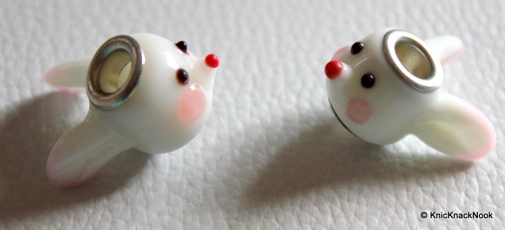 2 X White Pink Glass Easter Bunny / Rabbit Lampwork Bead