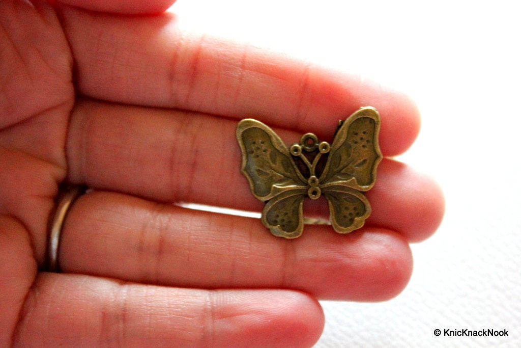 3 x Zinc Alloy Bronze Tone Butterfly Charm Pendants 25mm x 28mm