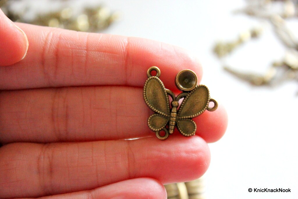 4 x Bronze Tone Butterfly Charms Collection