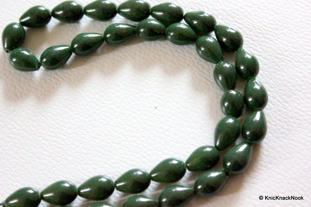 Green Briolette Teardrop Glass Beads 12mm, Jewellery Making Beads