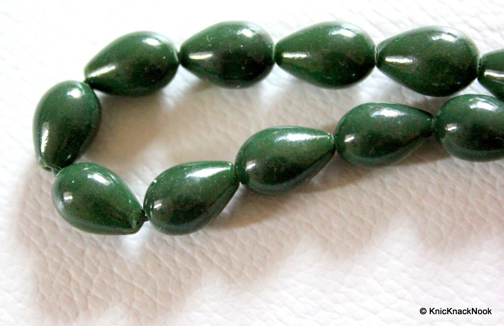 Green Briolette Teardrop Glass Beads 12mm, Jewellery Making Beads
