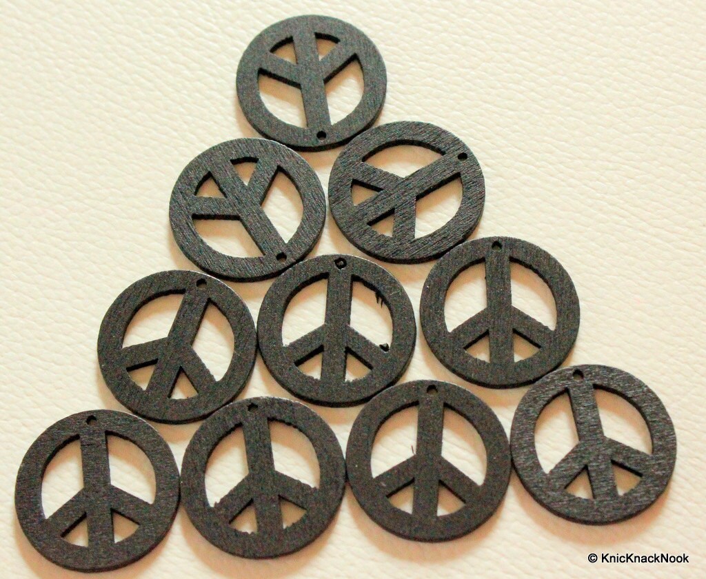 10 x Peace Shaped Black Colour Wood Beads 24mm
