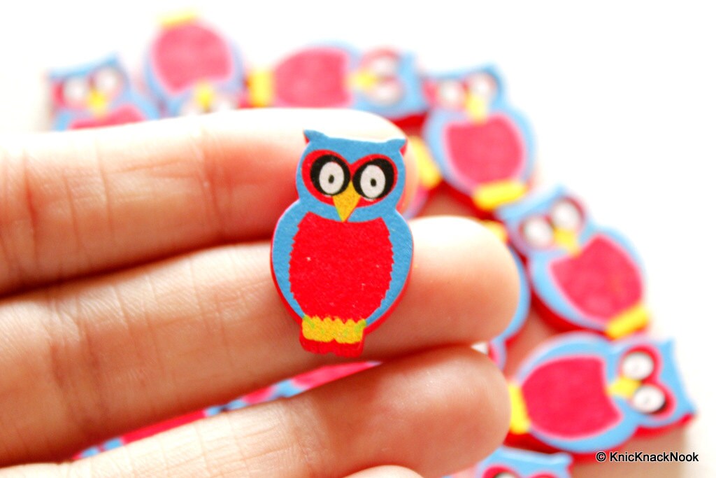 Red And Blue Owl Wood Beads x 10