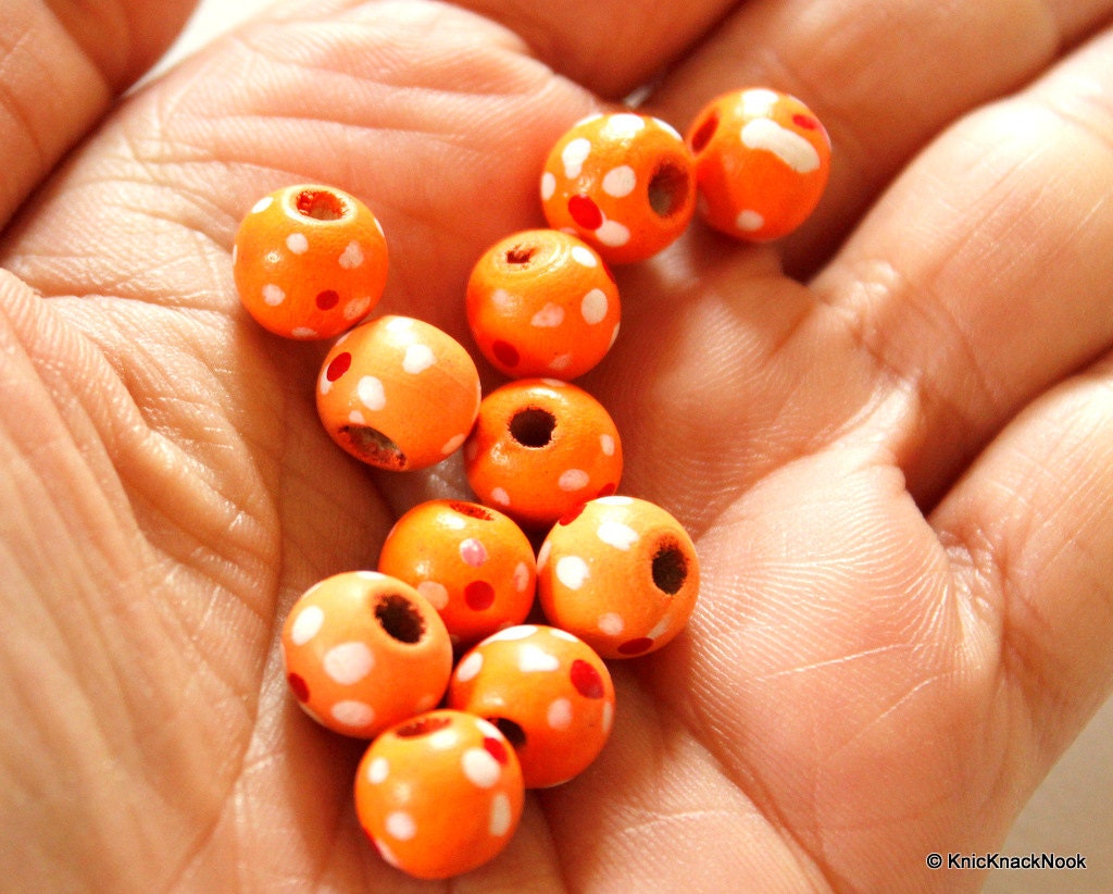 20 x Orange Wood Beads with Handpainted Flowers 10mmx9mm