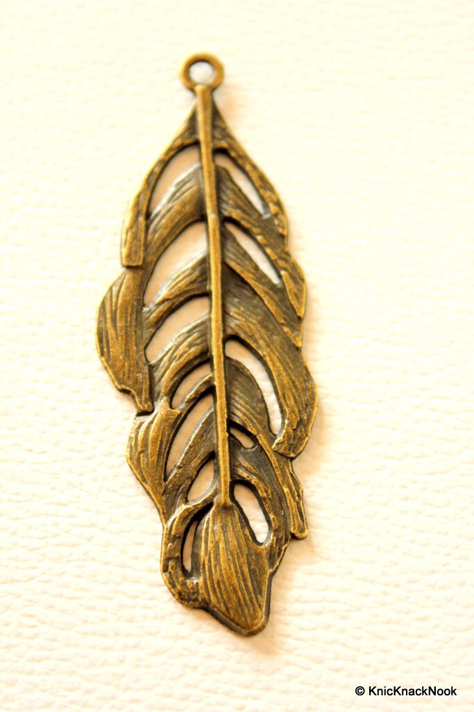 Leaf Bronze Long Pendant