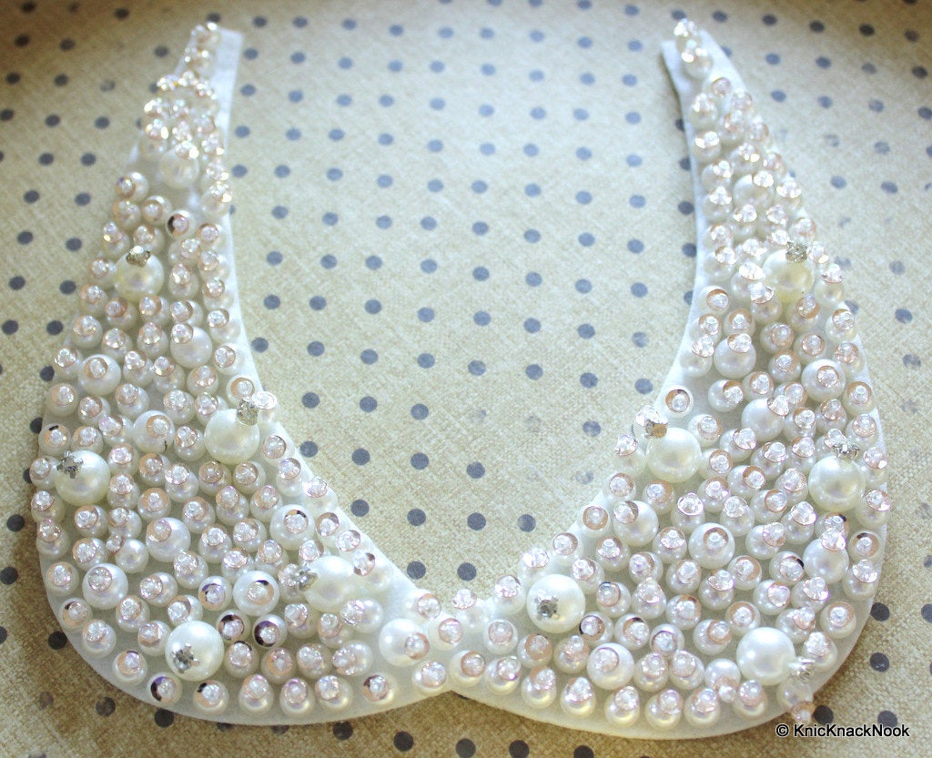 White Pearl With Rhinestones and Pink Sequins Collar