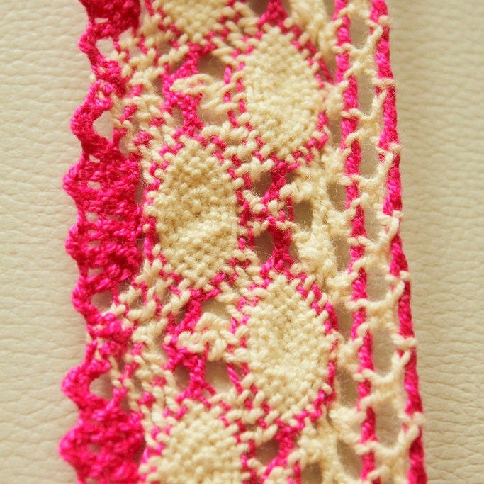 Off White And Fuchsia Pink Embroidery Crochet One Yard Lace Trims Approx. 45mm Wide