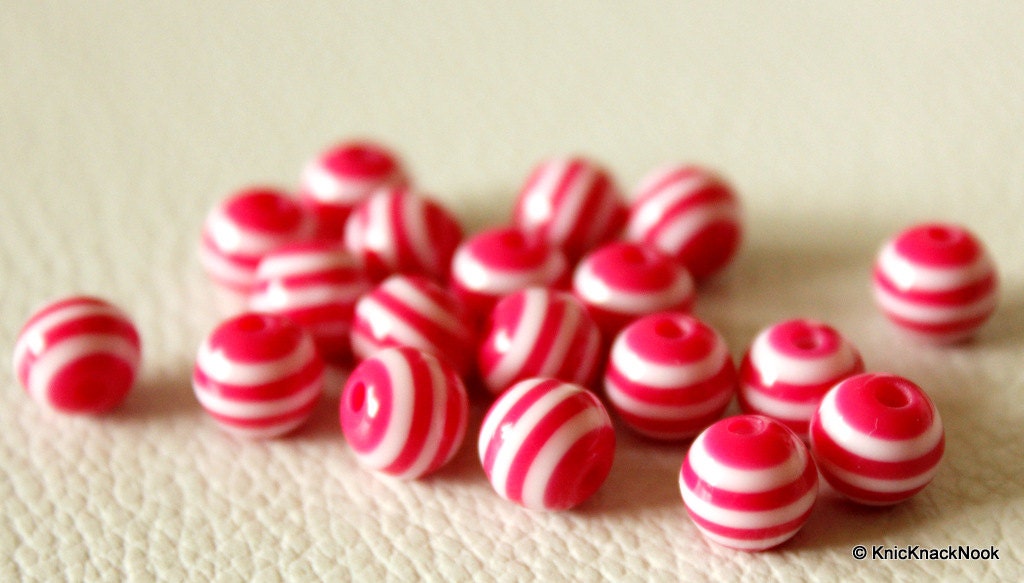 8mm Mauve Pink And White Striped Round Resin Spacer Beads x 20