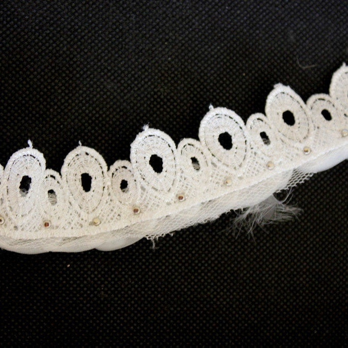 White Rose With Pearl Flower And Crochet Leaves Lace Trim, Approx. 30mm Wide